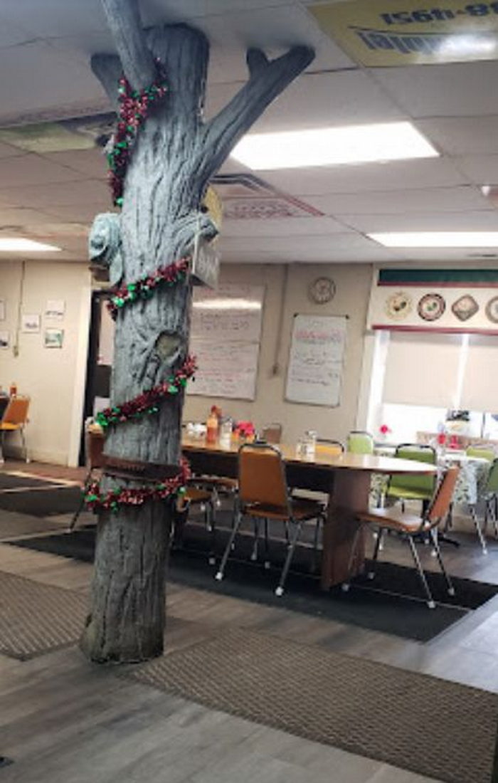 Bundy Hill Diner (Oslo Inn) - Web Listing (newer photo)